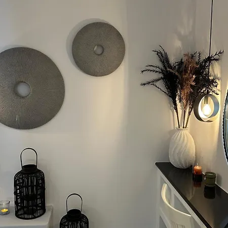 아파트호텔 Miracles By Anastasia Princess, Adults Only 페리사