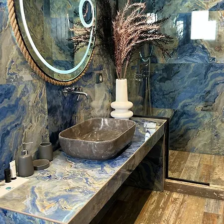 Miracles By Anastasia Princess, Adults Only 4* 페리사