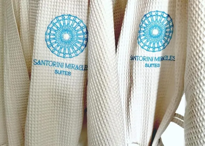 Miracles By Anastasia Princess, Adults Only Apart-hotel Perissa (Santorini)