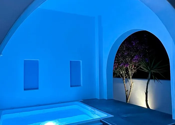 Apart-hotel Miracles By Anastasia Princess, Adults Only Perissa (Santorini)