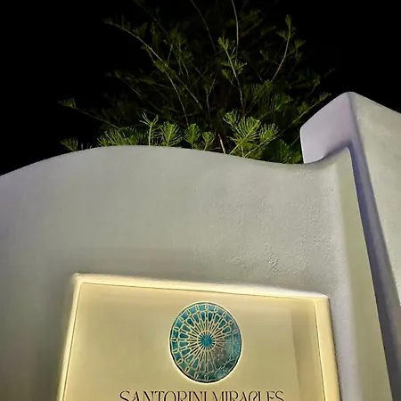 Aparthotel Santorini Miracles Suites, Adults Only *