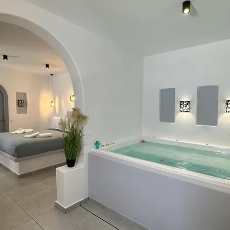 Santorini Miracles Suites, Adults Only Aparthotel Perissa (Santorini)