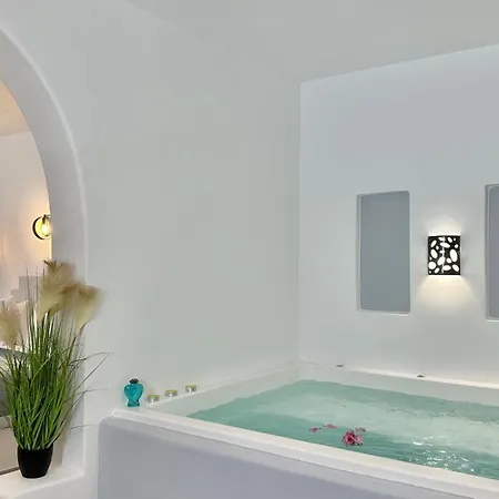 Santorini Miracles Suites, Adults Only Perissa (Santorini)